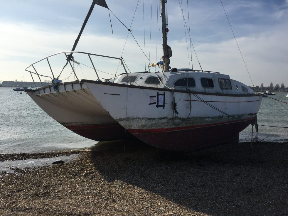 Boatbreakers News - Abandoned Boat on Eastney Beach