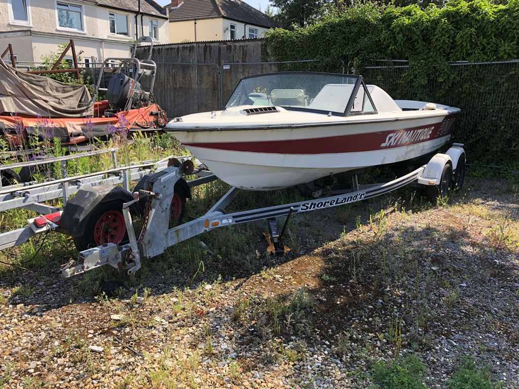 Scrap Ski Nautique Speedboat