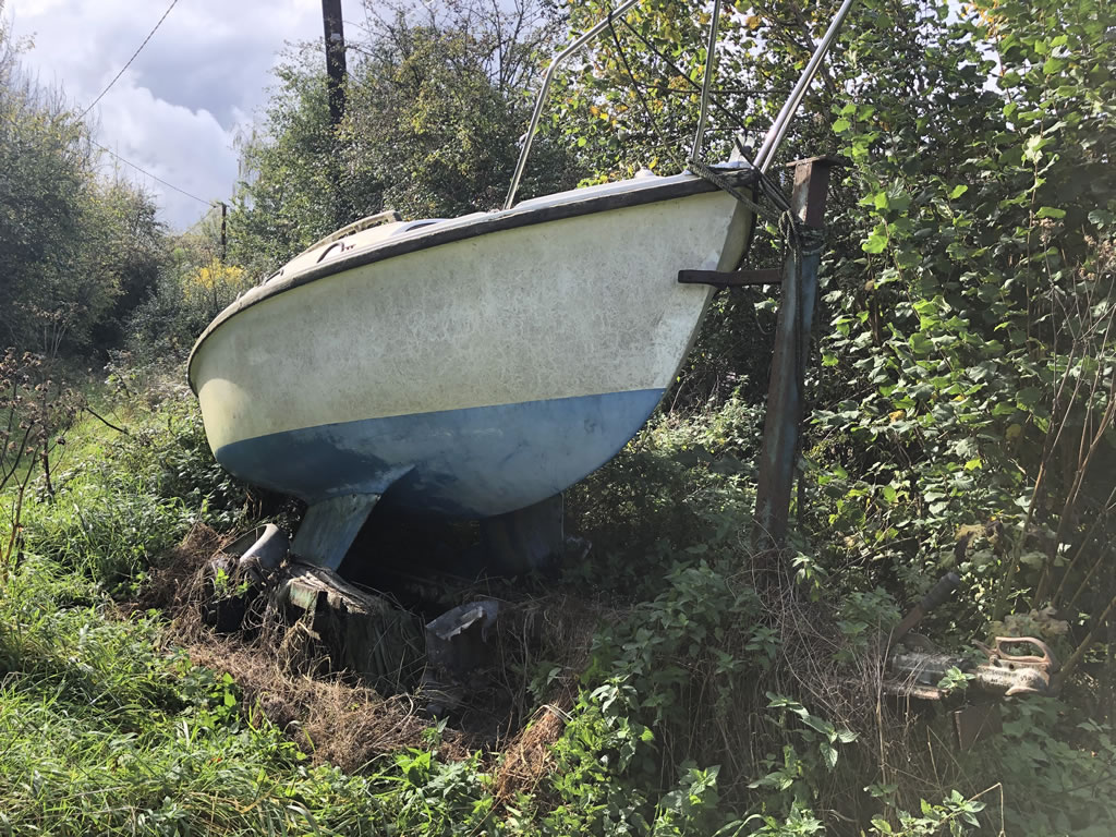 Boat in a field Marine Recycling in Kent